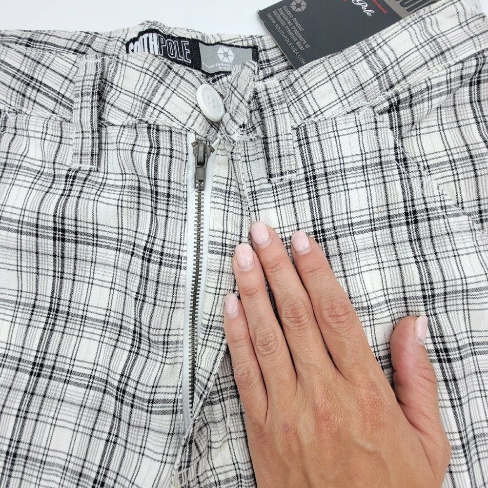 South Pole Junior Girls 16 Bermuda Shorts Black Woven Plaid White Silver Golf - Picture 6 of 13